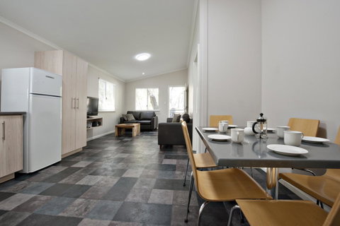 Mandalay Holiday Resort And Tourist Park - Accommodation Rockhampton 34