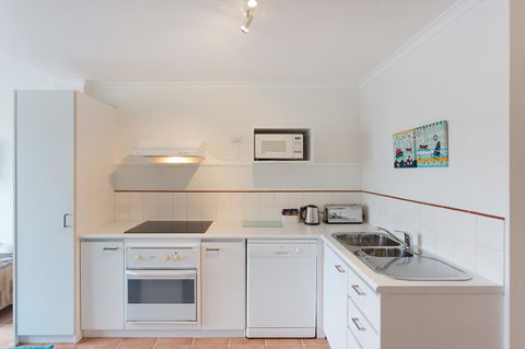 Life's A Beach! Fremantle - Accommodation Rockhampton 13