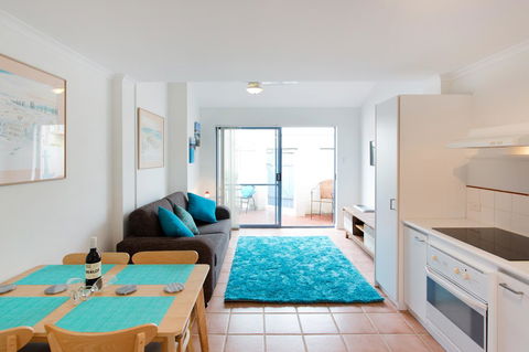 Life's A Beach! Fremantle - Accommodation Rockhampton 3