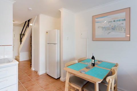 Life's A Beach! Fremantle - Accommodation Rockhampton 11