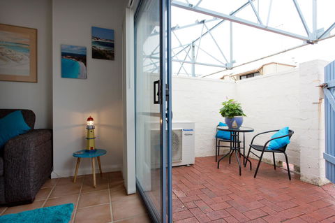 Life's A Beach! Fremantle - Accommodation Rockhampton 15