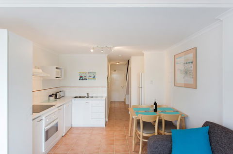 Life's A Beach! Fremantle - Accommodation Rockhampton 12