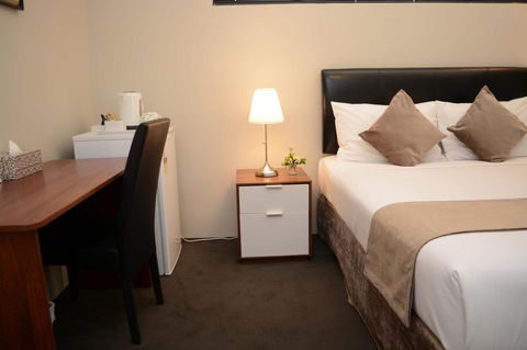 Ellard Bed & Breakfast - Accommodation Rockhampton 1