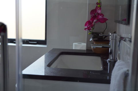 Ellard Bed & Breakfast - Accommodation Rockhampton 24