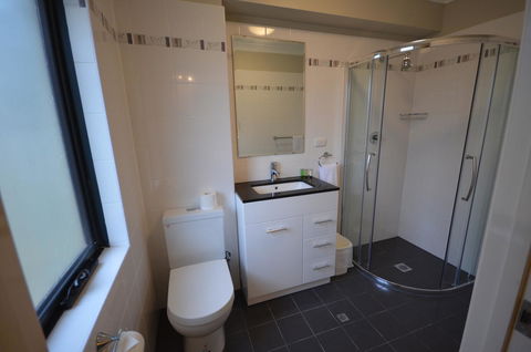 Ellard Bed & Breakfast - Accommodation Rockhampton 9