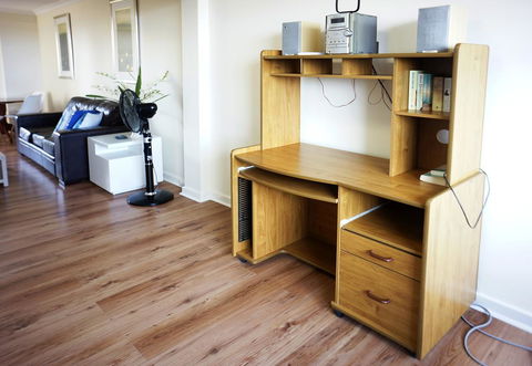 Studio 302 With Ocean Views - Accommodation Rockhampton 5