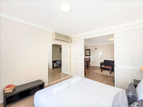 Perth West End Apartment 504 - Accommodation Rockhampton 8