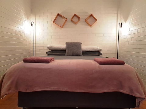 Fremantle Coastal Stay - 1 Bedroom Central Apartment - Accommodation Rockhampton 4