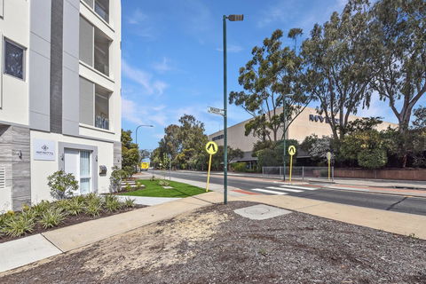 Infinite Apartment Opposite Garden City - Accommodation Rockhampton 13