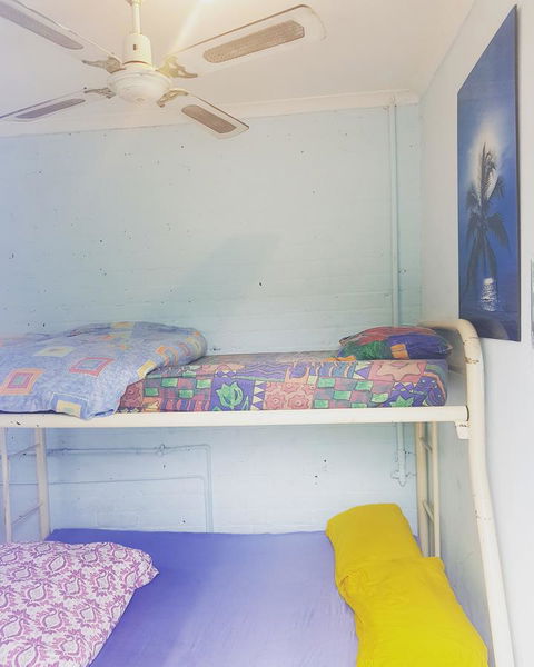 Planet Inn Backpackers - Accommodation Rockhampton 1