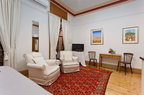 Annie's Victorian Terrace Accommodation Fremantle - Accommodation Rockhampton 5