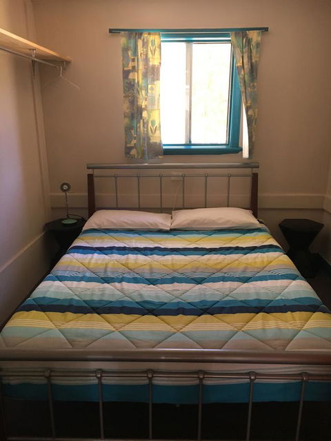 Esperance YHA - Accommodation Rockhampton 1