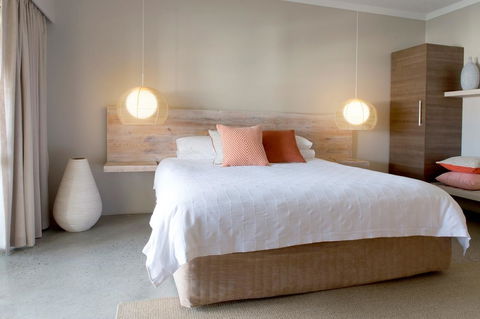 The Marina Hotel - Mindarie - Accommodation Rockhampton 20