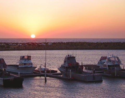 The Marina Hotel - Mindarie - Accommodation Rockhampton 16