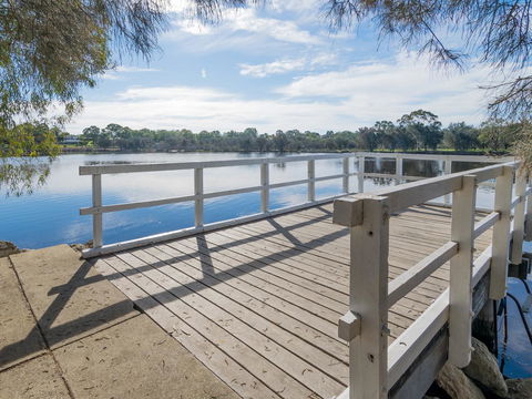 Ascot On Swan Bed & Breakfast - Accommodation Rockhampton 13