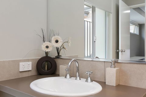 Perth Comfy Stays - Accommodation Rockhampton 26