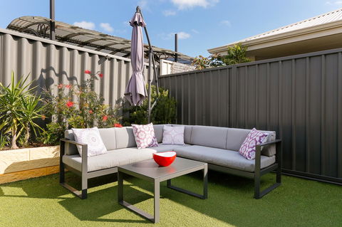Perth Comfy Stays - Accommodation Rockhampton 8
