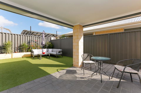 Perth Comfy Stays - Accommodation Rockhampton 12