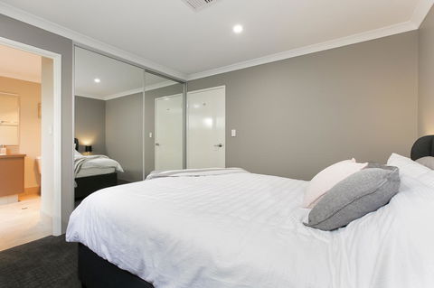 Perth Comfy Stays - Accommodation Rockhampton 25