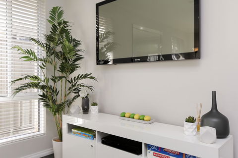 Perth Comfy Stays - Accommodation Rockhampton 1