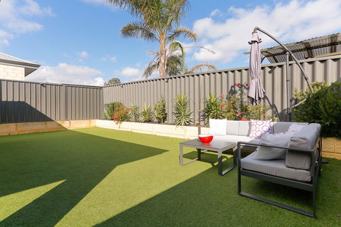 Perth Comfy Stays - Accommodation Rockhampton 7