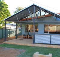 Kestrel Chalets - Accommodation Rockhampton
