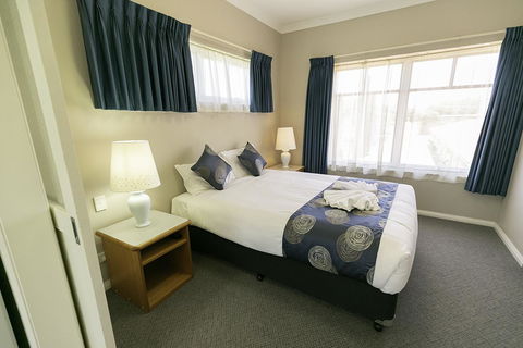 Esplanade Hotel Busselton - Accommodation Rockhampton 1