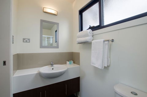 Swansea Beach Chalets - Accommodation Rockhampton 15