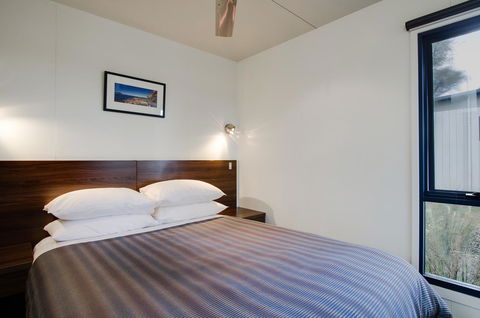 Swansea Beach Chalets - Accommodation Rockhampton 19