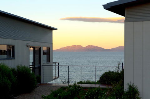 Swansea Beach Chalets - Accommodation Rockhampton 2