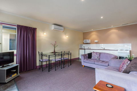 Smugglers Rest Apartments Dover - Accommodation Rockhampton 9