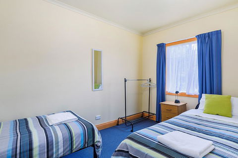 Smugglers Rest Apartments Dover - Accommodation Rockhampton 17