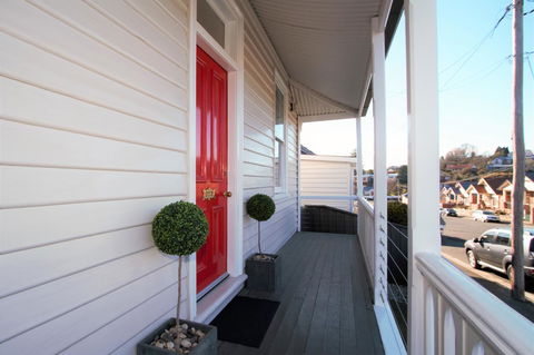 Horlock House - Accommodation Rockhampton 3
