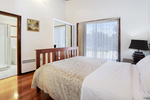 Harvey Farm Lodge - Accommodation Rockhampton 12