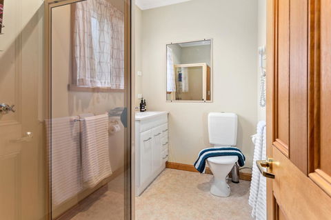 Anabel\'s Of Scottsdale - Accommodation Rockhampton 4