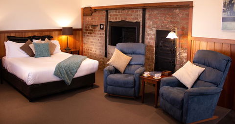 Stanley Hotel & Apartments - Accommodation Rockhampton 1