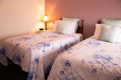 Stanley Hotel & Apartments - Accommodation Rockhampton 13