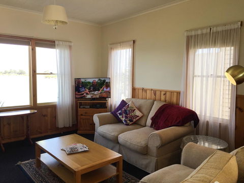 Stanley Hotel & Apartments - Accommodation Rockhampton 22