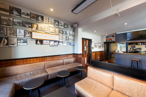 Customs House Hotel - Accommodation Rockhampton 1