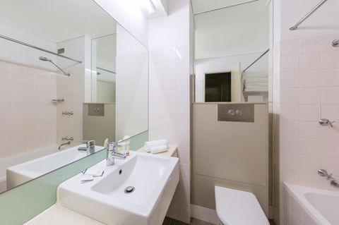 Best Western Plus Launceston - Accommodation Rockhampton 10