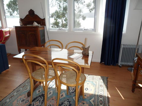 Anchorage Waterfront Retreat - Accommodation Rockhampton 7