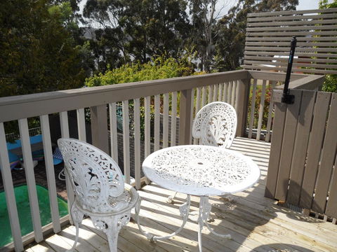 Anchorage Waterfront Retreat - Accommodation Rockhampton 20
