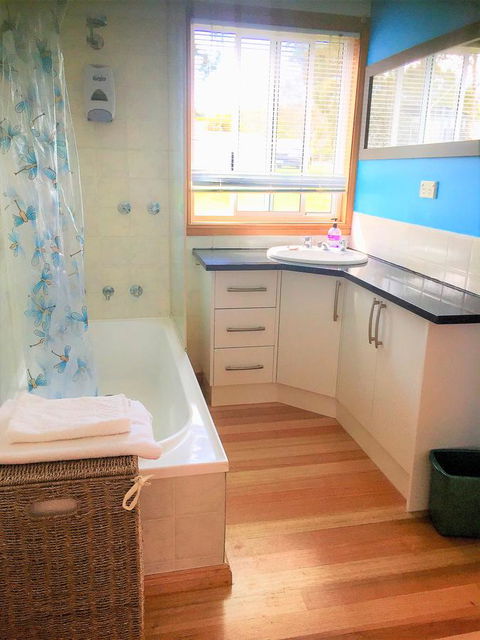 A Slice Of Paradise - Accommodation Rockhampton 11