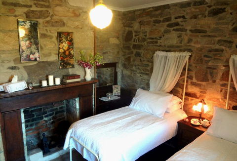 Orford's Sanda House B&B - Accommodation Rockhampton 44