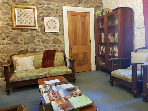 Orford's Sanda House B&B - Accommodation Rockhampton 13