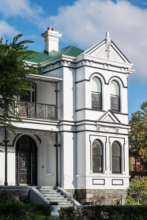 The Florance - Accommodation Rockhampton 2