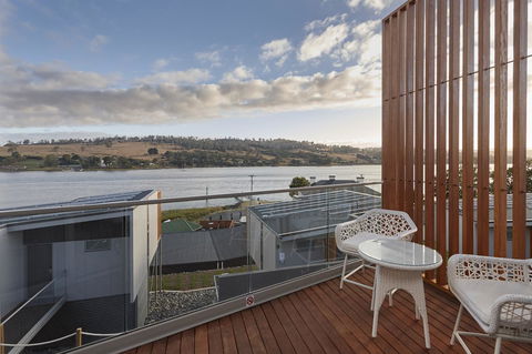Rosevears Riverview Hotel - Accommodation Rockhampton 14