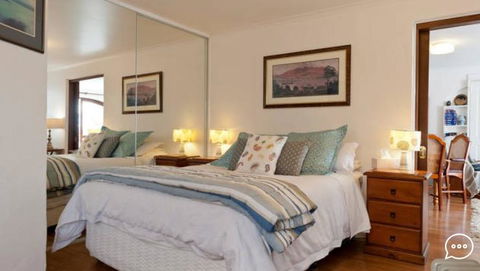 Million Dollar Views - Accommodation Rockhampton 39