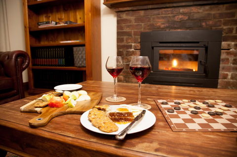 The Pear Cottage - Accommodation Rockhampton 1