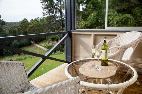 The Pear Cottage - Accommodation Rockhampton 0